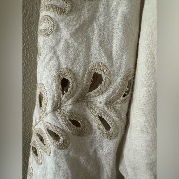Oli and Hali Eyelet Embroidered Boxy Balloon Sleeve Linen Blend Top Size L - Picture 7 of 10